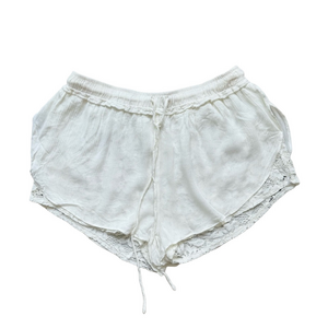 Mahina Cream Lace Accent Shorts Size S Boho Festival Resort Beach Summer